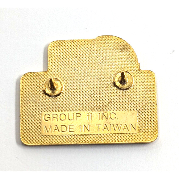 McDonald’s Make It Mac Tonight Moon Man Night City Skyline Crew Pin Advertise - Picture 4 of 5